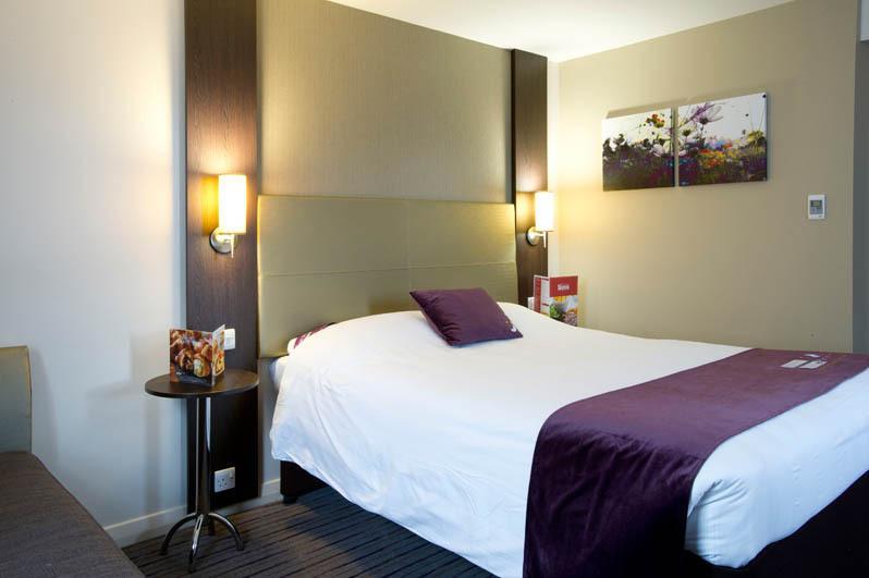 Premier Inn Stirling City Centre Exterior foto